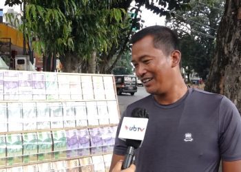 Jasa Penukaran Uang Raup Berkah Lebaran 